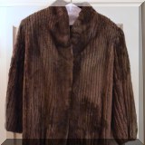 H01. Ladies' fur coat. 